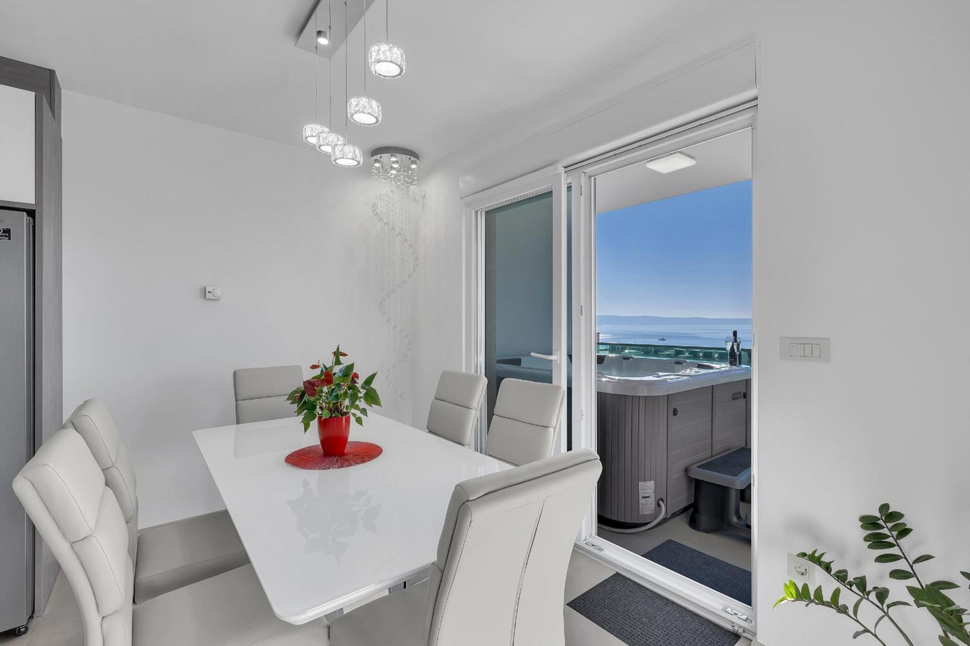Ferienwohnung Exclusive Penthouse Big Blue With Private Jacuzzi Makarska Exterior foto