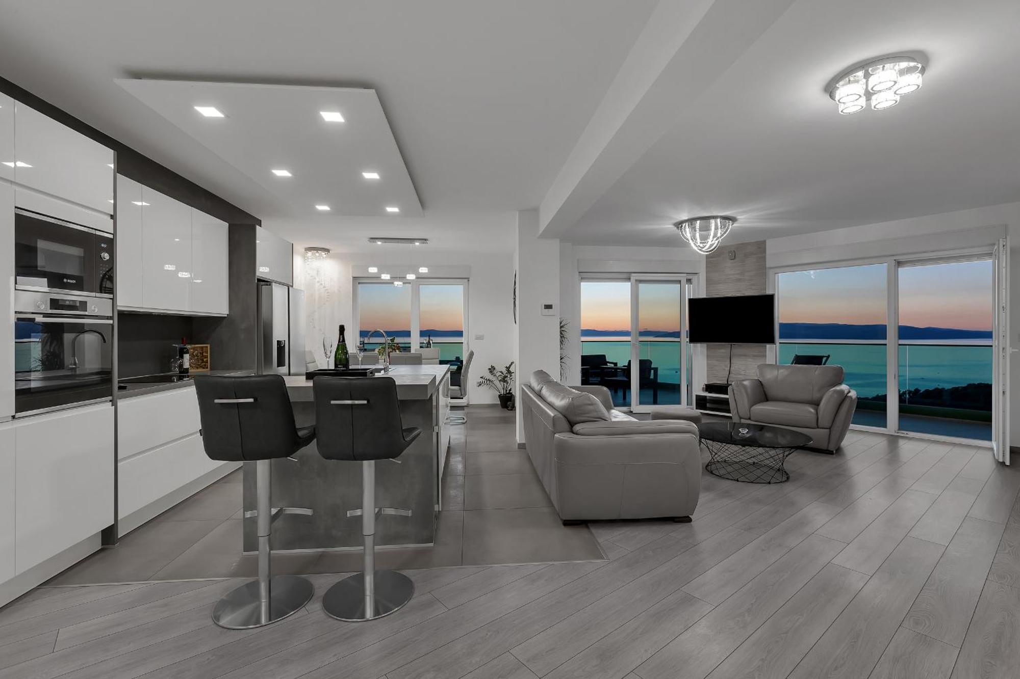 Ferienwohnung Exclusive Penthouse Big Blue With Private Jacuzzi Makarska Exterior foto